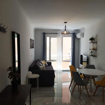 Ped - 1 Dorm - Reformado - 50 Metros Playa Y Centro - Wifi Фуэнхирола