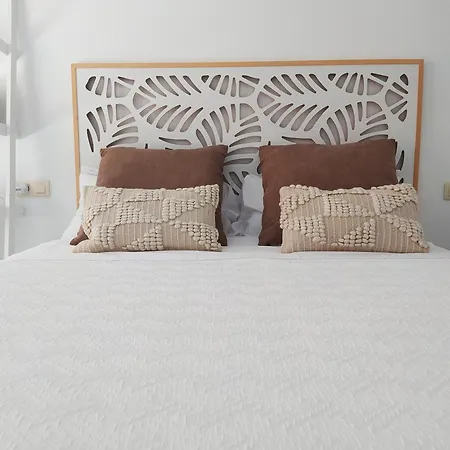 Апартаменты Ped - 1 Dorm - Reformado - 50 Metros Playa Y Centro - Wifi Фуэнхирола