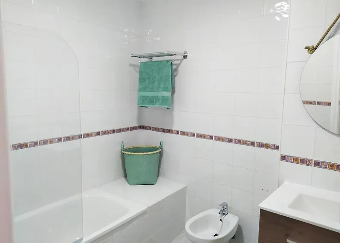 Daire Ped - 1 Dorm - Reformado - 50 Metros Playa Y Centro - Wifi Fuengirola