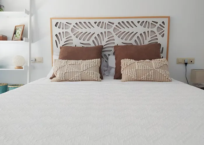 Daire Ped - 1 Dorm - Reformado - 50 Metros Playa Y Centro - Wifi Fuengirola