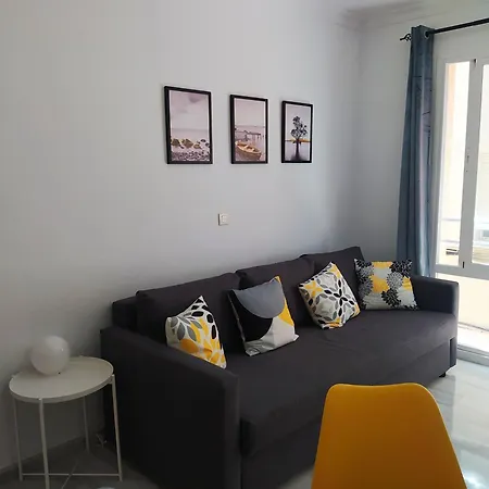 Ped - 1 Dorm - Reformado - 50 Metros Playa Y Centro - Wifi * Fuengirola